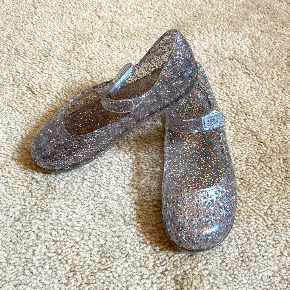 Old navy size 11 toddler glitter jelly shoes- EUC- worn once or twice- scented!